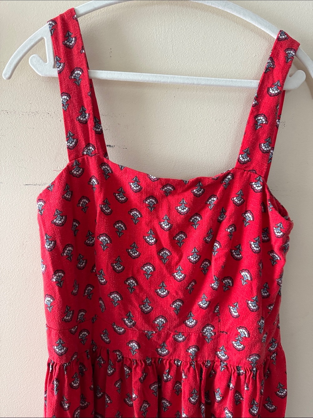 Ann Taylor Red Floral Print Midi Dress Size 12 - pre loved